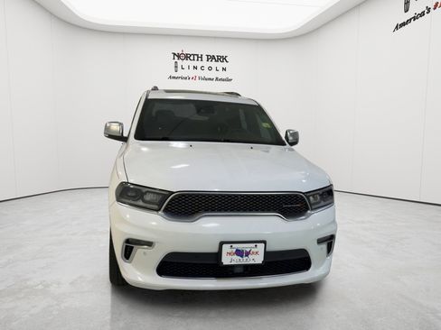 Used 2023 Dodge Durango Citadel RWD image 4
