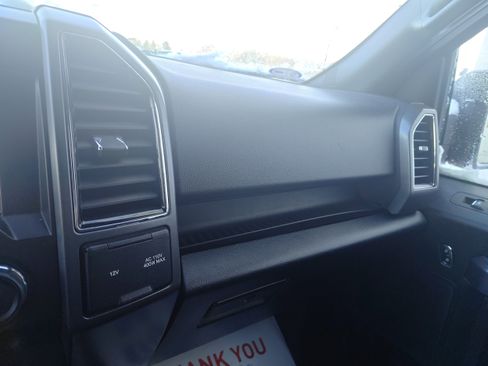 Used 2019 Ford F150 XLT w/ Equipment Group 302A Luxury image 18