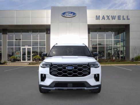 New 2026 Ford Explorer Platinum RWD image 28