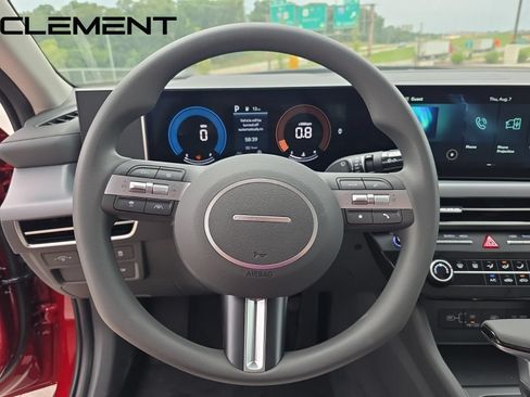 Certified 2025 Hyundai Sonata SE FWD image 15