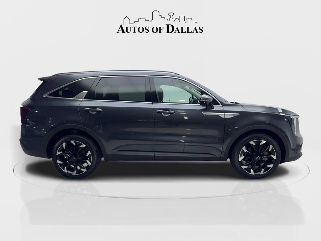 Used 2024 Kia Sorento SX FWD image 11