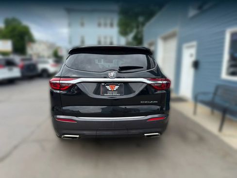 Used 2019 Buick Enclave Essence AWD/4WD image 7