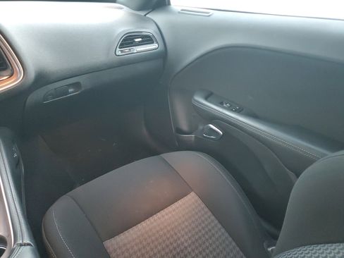 Certified 2022 Dodge Challenger GT image 13