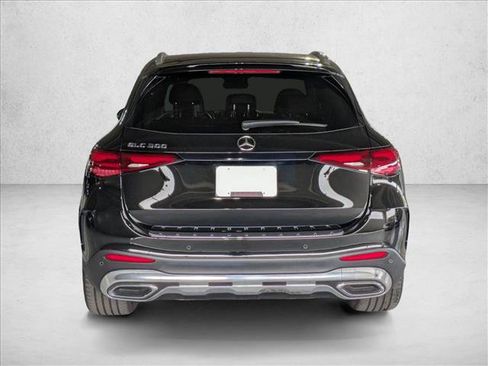 Used 2023 Mercedes-Benz GLC 300 image 6