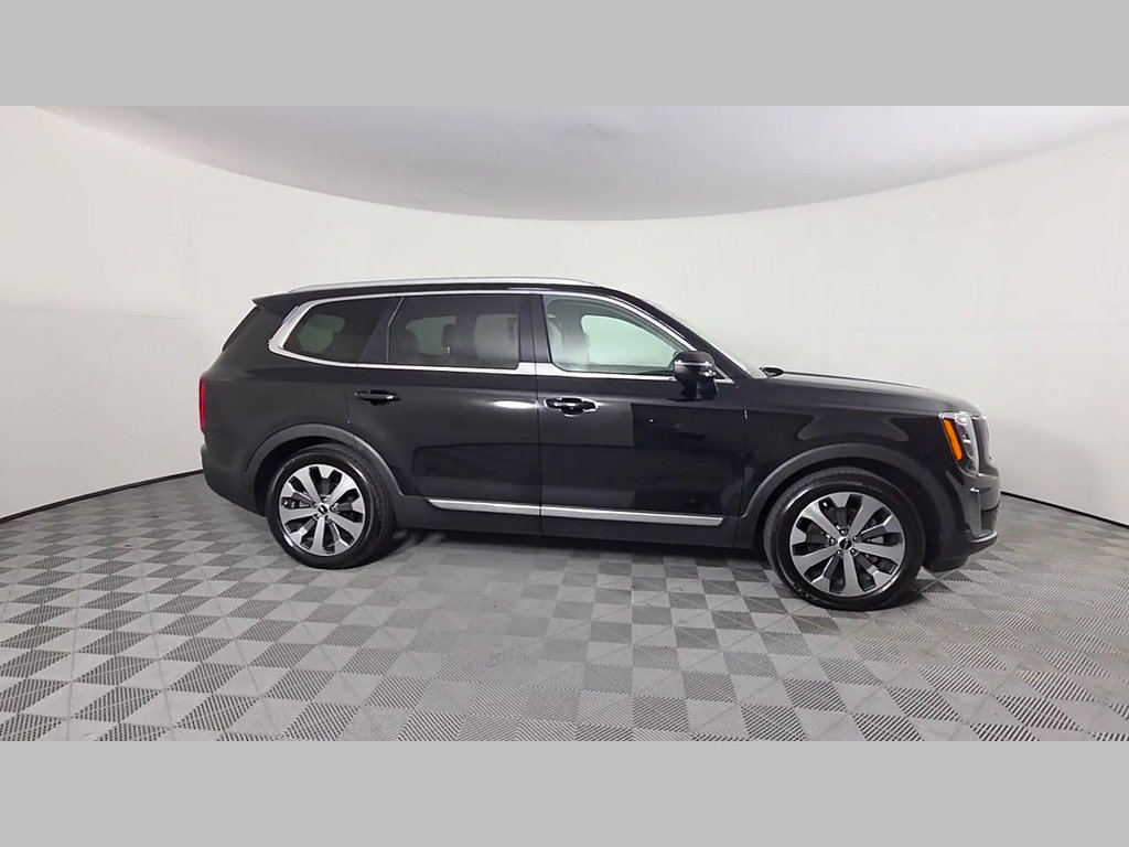 Used 2022 Kia Telluride EX w/ EX Premium Package FWD image 36
