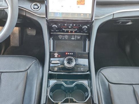 Used 2022 Jeep Grand Cherokee Limited 4xe w/ Luxury Tech Group II image 11