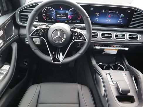 New 2026 Mercedes-Benz GLE 450 4MATIC image 11