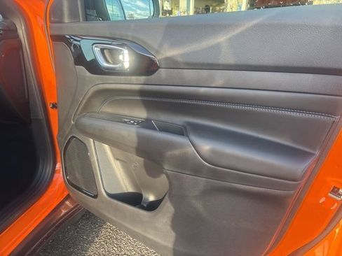 New 2026 Jeep Compass Latitude image 9