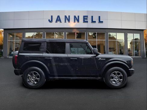 Used 2023 Ford Bronco Big Bend image 4