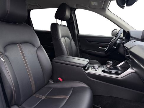 Used 2025 MAZDA CX-90 3.3 Turbo w/ Select Package image 15