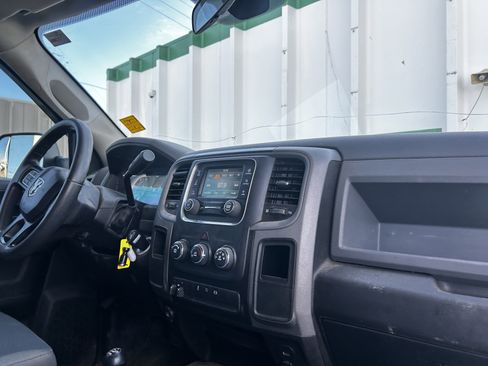 Used 2018 RAM 3500 Tradesman w/ Chrome Appearance Group image 14