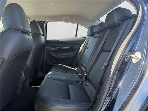 Used 2021 MAZDA MAZDA3 s image 15