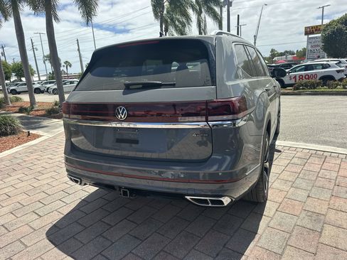 New 2026 Volkswagen Atlas SEL Premium R-Line AWD/4WD image 6