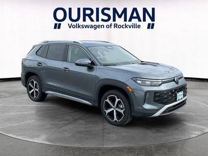 New 2026 Volkswagen Tiguan SE