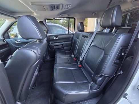 Used 2013 Honda Pilot Touring image 16