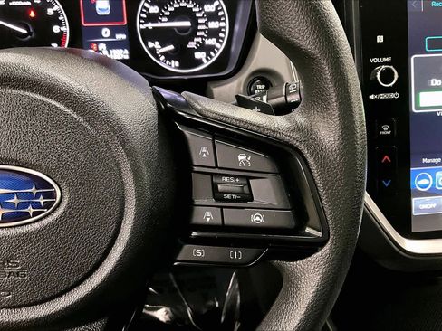 Used 2024 Subaru Crosstrek 2.0i Premium image 24