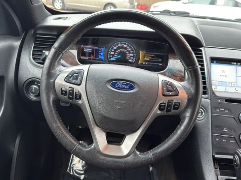 Used 2016 Ford Taurus Limited image 27