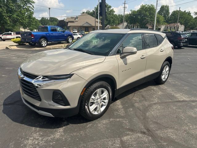 Used 2021 Chevrolet Blazer LT AWD/4WD image 1