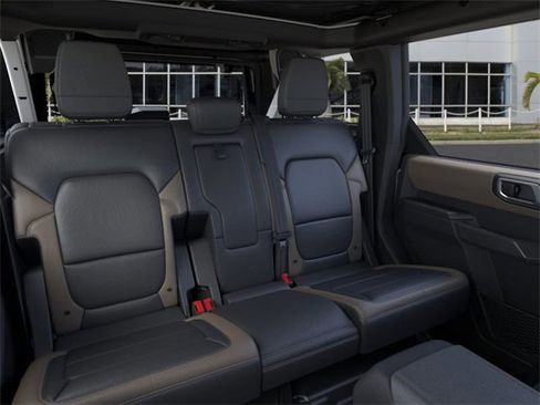New 2025 Ford Bronco Big Bend w/ Black Diamond Package image 11