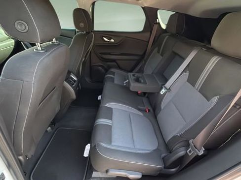 Used 2024 Chevrolet Blazer LT w/ Convenience Package FWD image 19