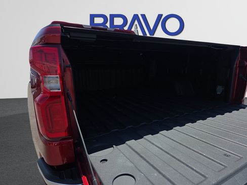 Used 2023 Chevrolet Silverado 1500 LTZ AWD/4WD image 10