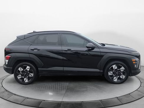 Used 2024 Hyundai Kona SEL FWD image 6