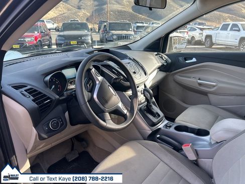 Used 2016 Ford Escape SE w/ SE Cold Weather Package image 14