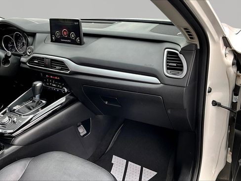 Used 2020 MAZDA CX-9 Touring w/ Touring Premium Package image 27