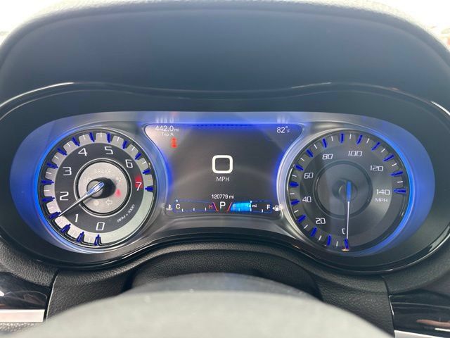 Used 2017 Chrysler 300 S w/ 300S Premium Group 2 RWD image 23