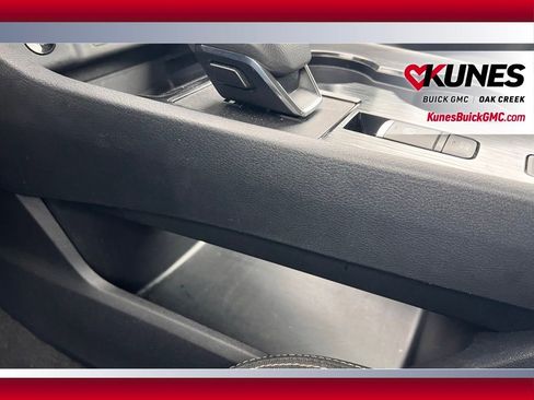 Used 2024 Nissan Rogue S image 24