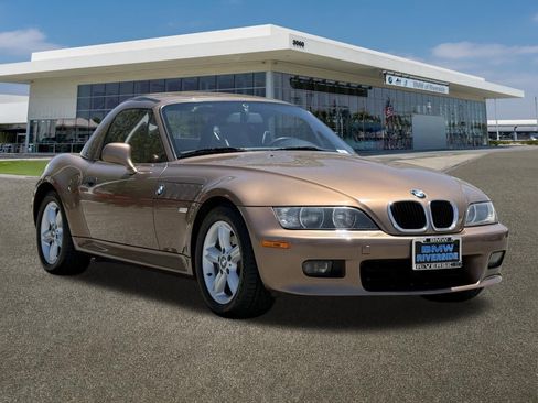 Used 2002 BMW Z3 2.5i RWD image 2