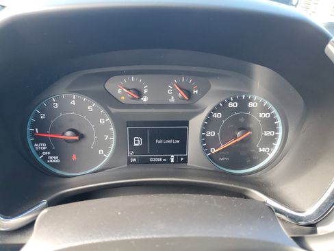 Used 2023 Chevrolet Equinox LS image 31