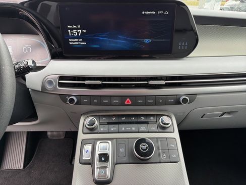 Used 2023 Hyundai Palisade SE image 40