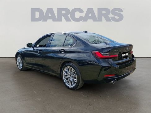 Certified 2023 BMW 330i xDrive Sedan w/ Driving Assistance Package image 4