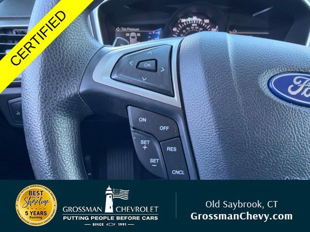 Used 2019 Ford Fusion SE AWD/4WD image 16