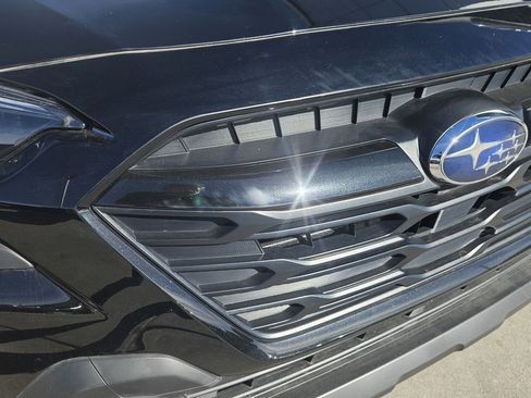 Used 2025 Subaru Outback Onyx Edition w/ Popular Package #2 image 3