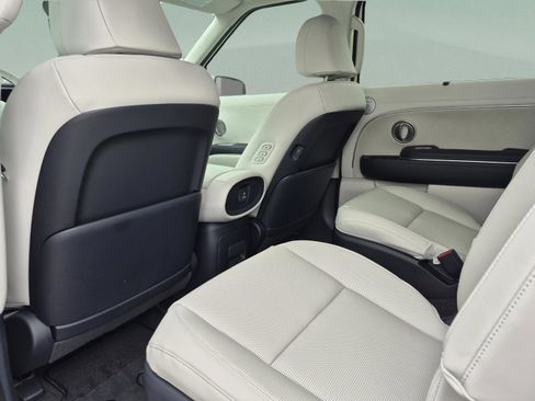 New 2026 Hyundai Palisade Calligraphy FWD image 18