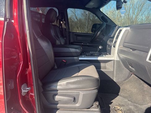 Used 2011 RAM 1500 Sport w/ Remote Start & Security Group image 29