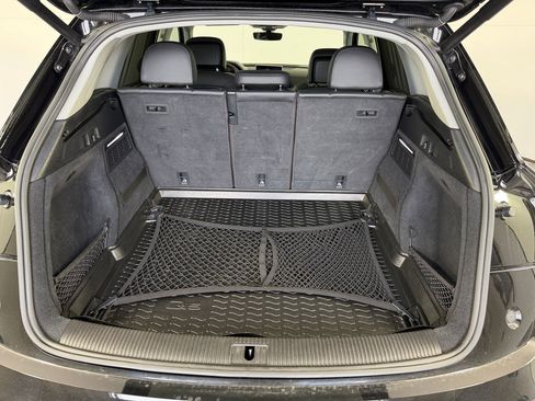 Used 2018 Audi Q5 2.0T Premium Plus w/ Premium Plus Package image 33