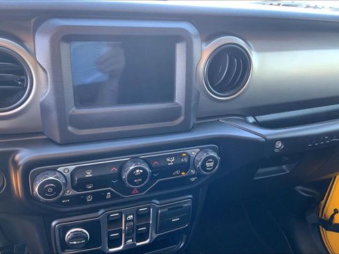 Used 2020 Jeep Wrangler Unlimited Sport S AWD/4WD image 34