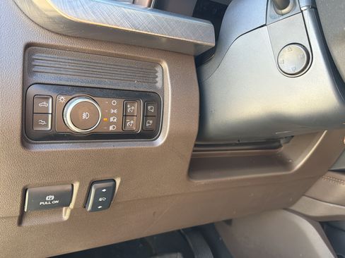 Used 2025 Ford F250 King Ranch w/ Chrome Package AWD/4WD image 22