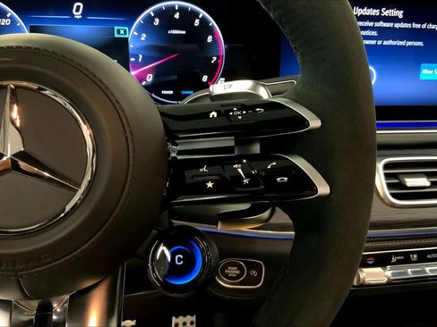 Used 2025 Mercedes-Benz GLE 53 AMG 4MATIC Coupe image 23