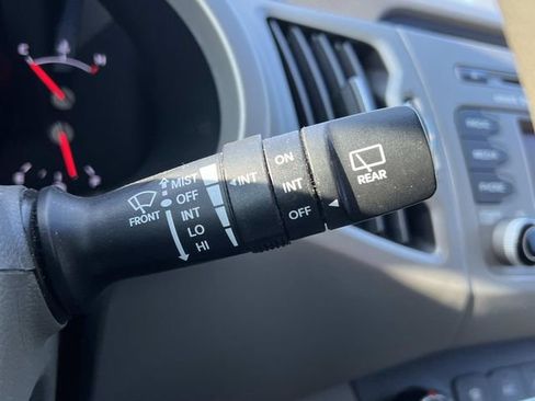 Used 2015 Kia Sportage LX image 30