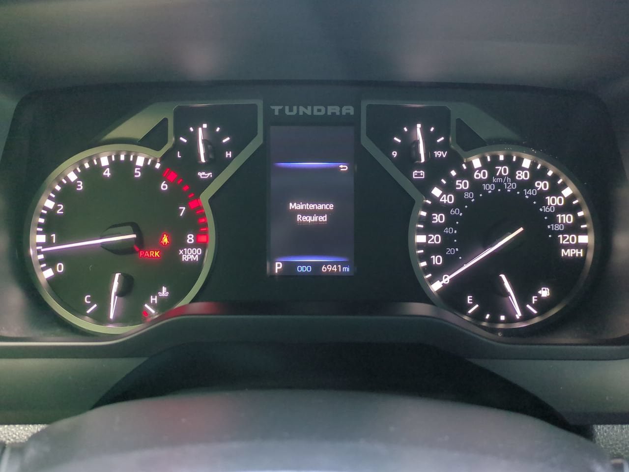 Used 2025 Toyota Tundra SR5 w/ SR5 Premium Package AWD/4WD image 26