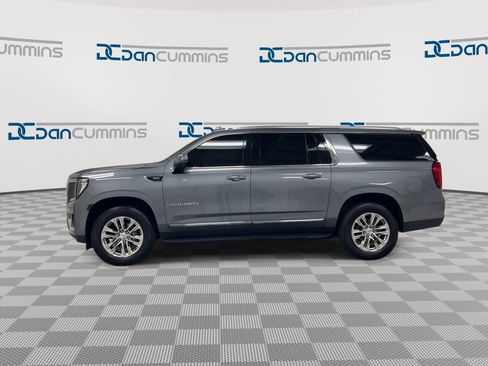 Used 2022 GMC Yukon XL SLT w/ SLT Premium Package AWD/4WD image 5