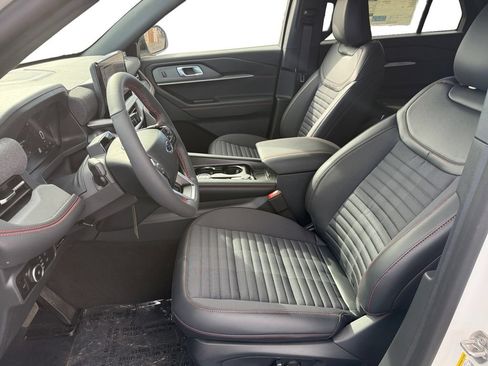 New 2026 Ford Explorer ST-Line w/ ST-Line Street Pack AWD/4WD image 39