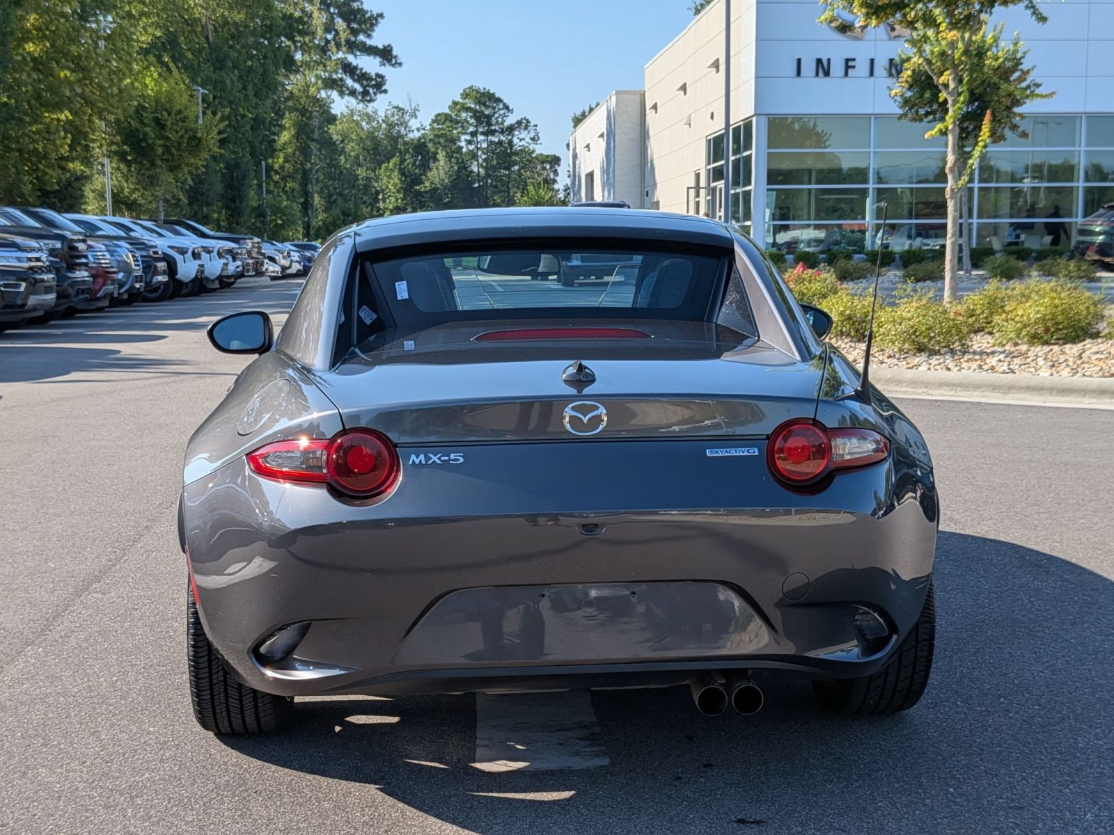 Used 2023 MAZDA MX-5 Miata Grand Touring RWD image 4