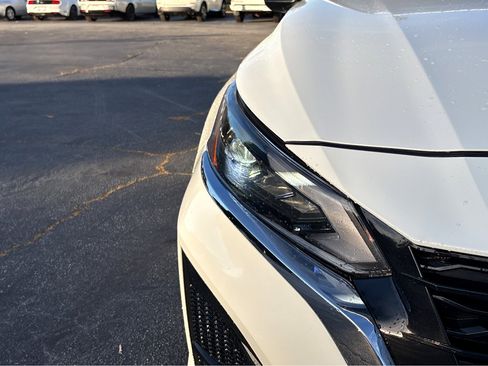 Used 2024 Nissan Altima 2.5 S image 23