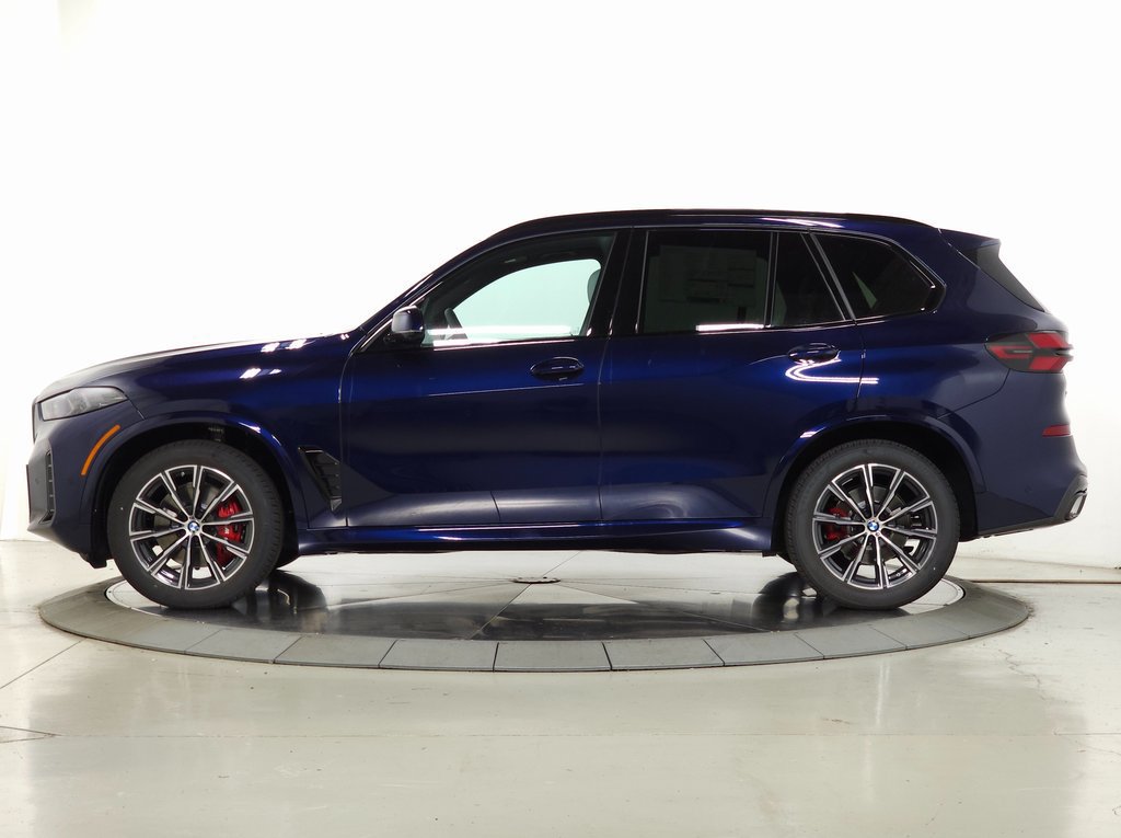 Used 2026 BMW X5 xDrive40i w/ M Sport Package AWD/4WD image 4