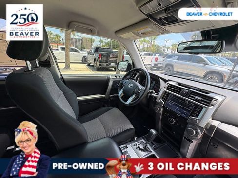 Used 2022 Toyota 4Runner SR5 RWD image 25
